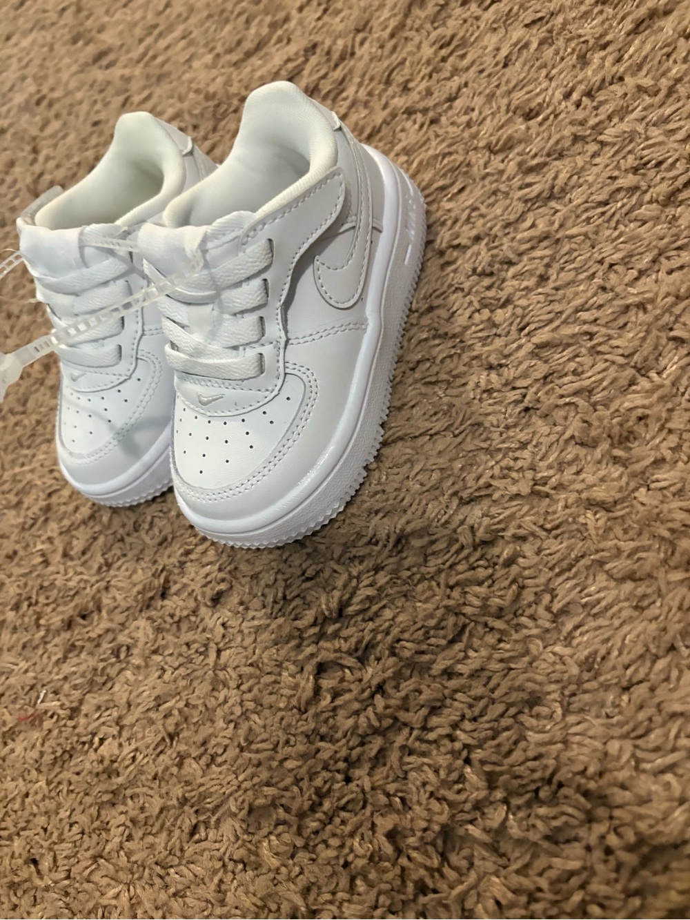 Nike Kids White Low-Top Sneakers